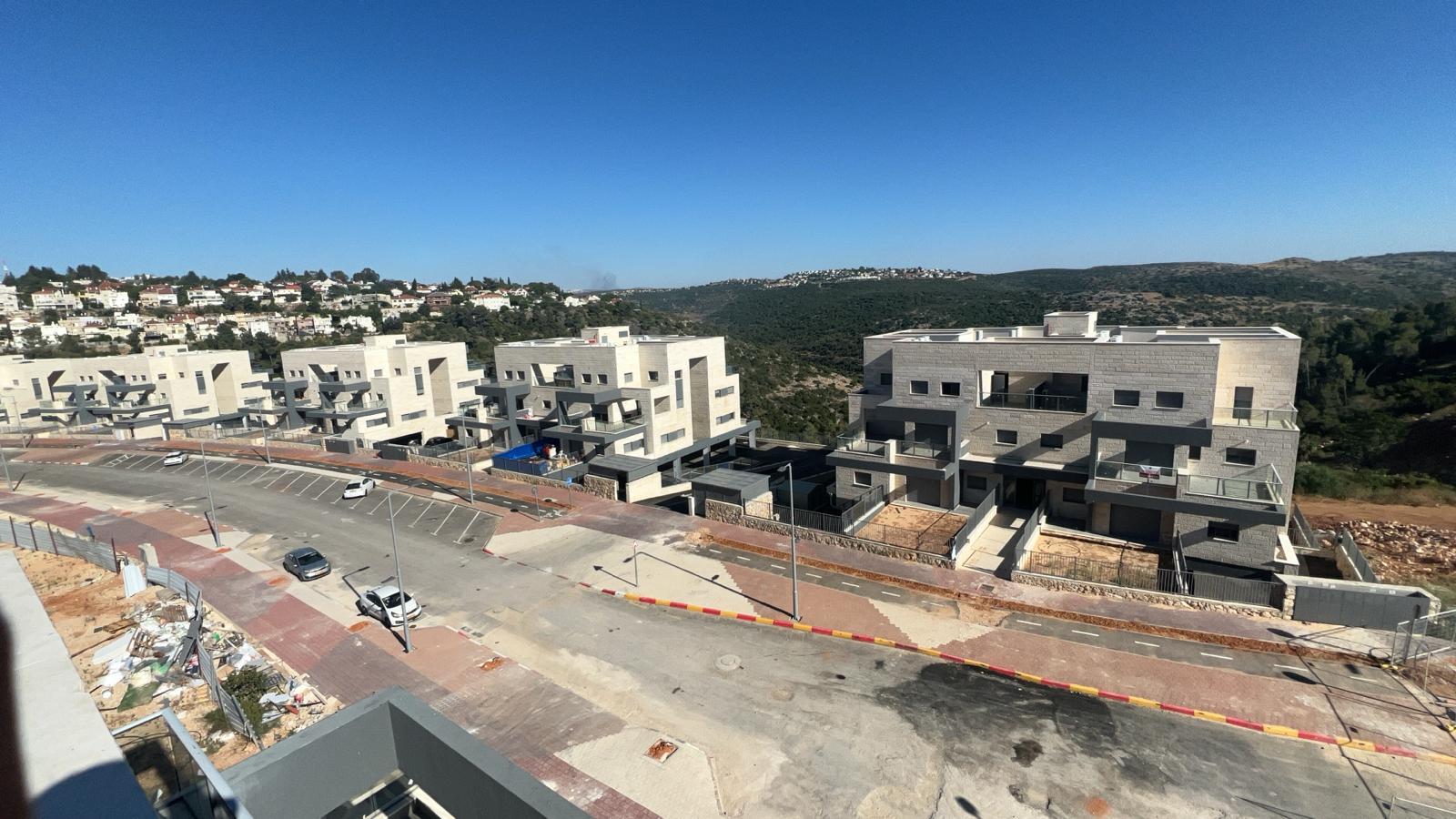 מתחם 5 בנייני מגורים - תמונה 2