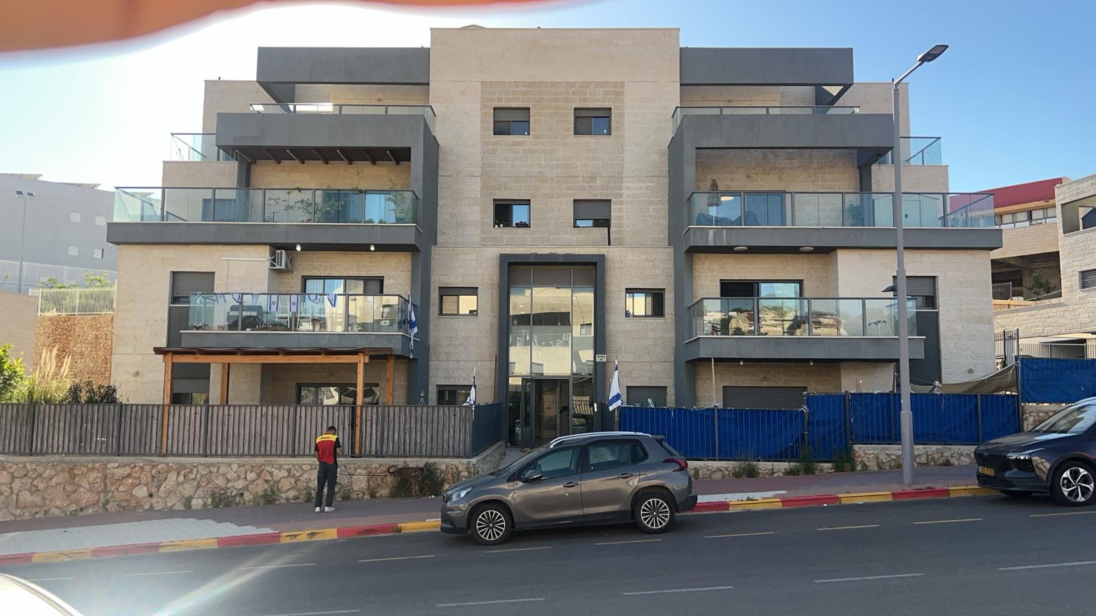 מתחם 5 בנייני מגורים - תמונה 4